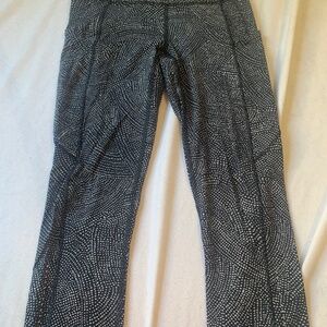 Lululemon size small leggings